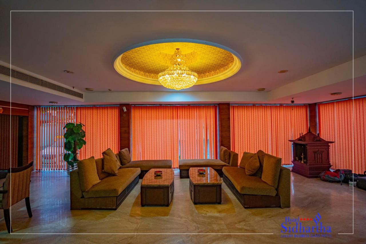 Hotel Sidhartha Chalakudy Kizhake Chalakudi Exterior photo